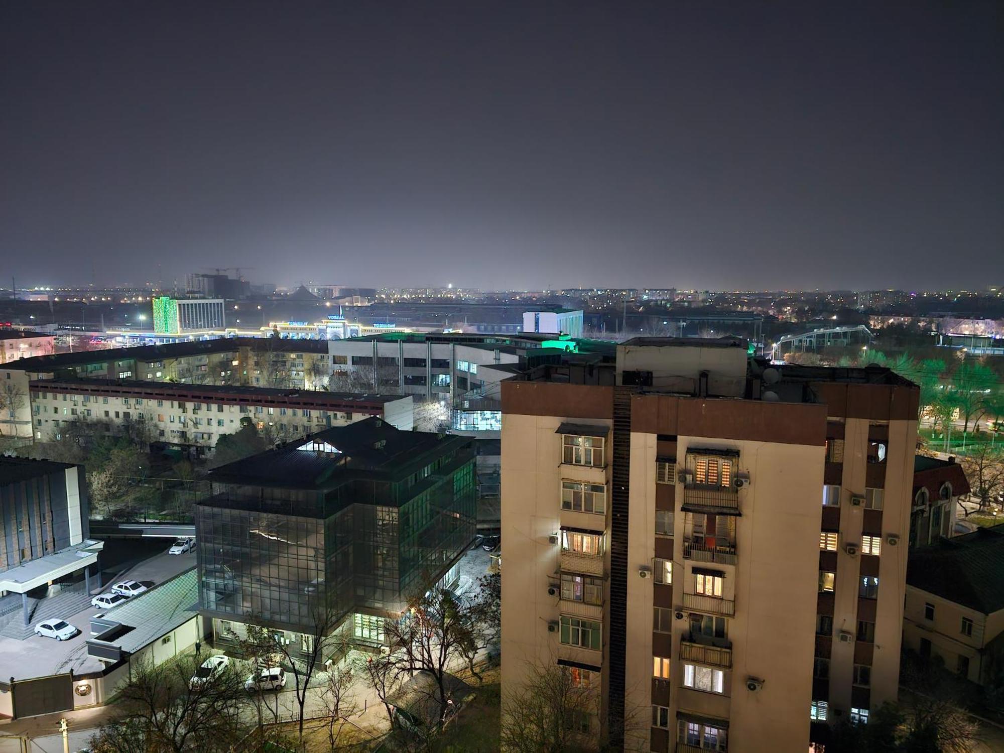 Magnificent Apartment In Nrg Oybek Tashkent Luaran gambar